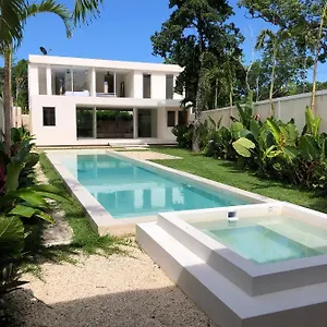 https://hacienda-zalama.quintano-roohotels.com