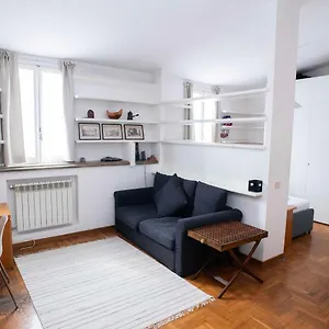 https://tamara-e-gerardina-house-in-trastevere.it-romehotels.com