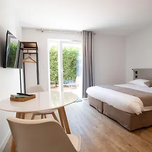Logis Les Cepages / Restaurant Le Raisin Appartement Pont-de-Vaux